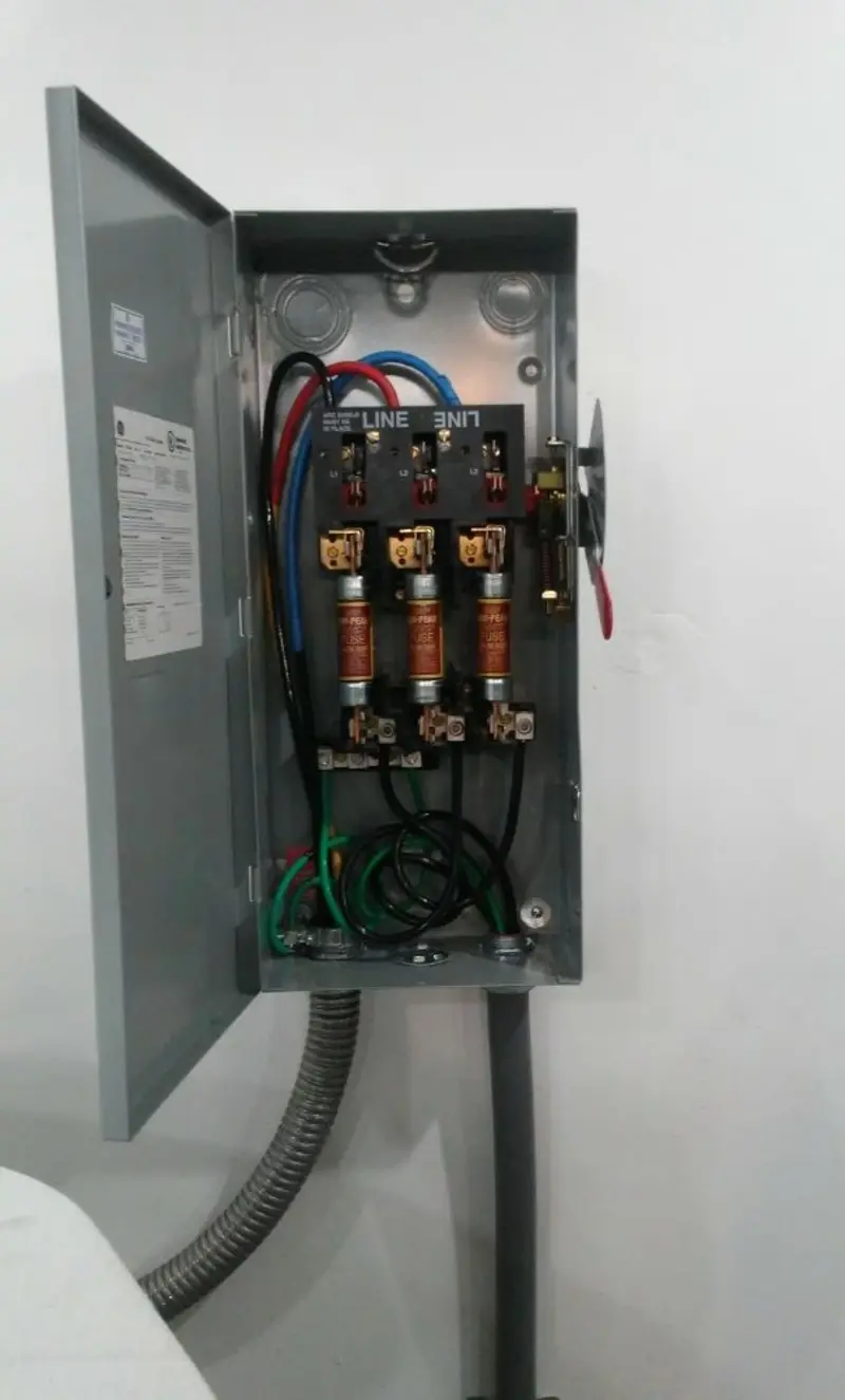 Three-phase disconnect switch installed for Electrical Wiring & Rewiring in Manti